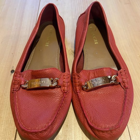 Coach size 8 never worn - Picture 2 of 3